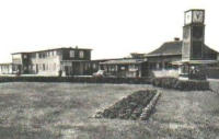 neuer und alter Bahnhof 1952